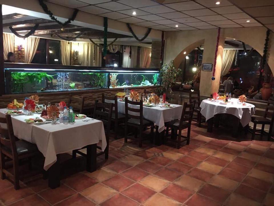 Bryasta Hotel & Restaurant Veliko Tărnovo Exteriör bild